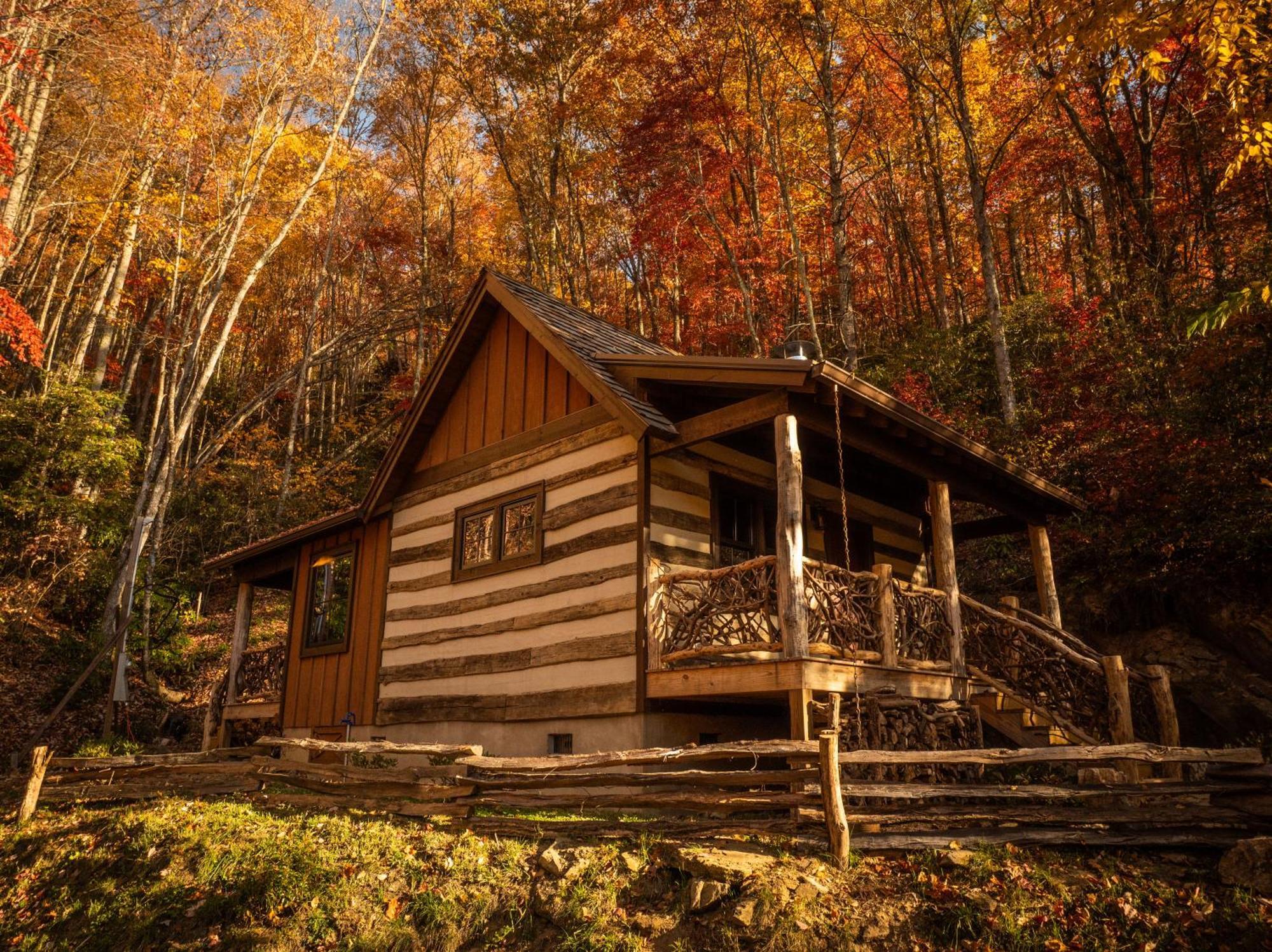 Elk & Embers Mountain Hideaway Ξενοδοχείο Waynesville Εξωτερικό φωτογραφία