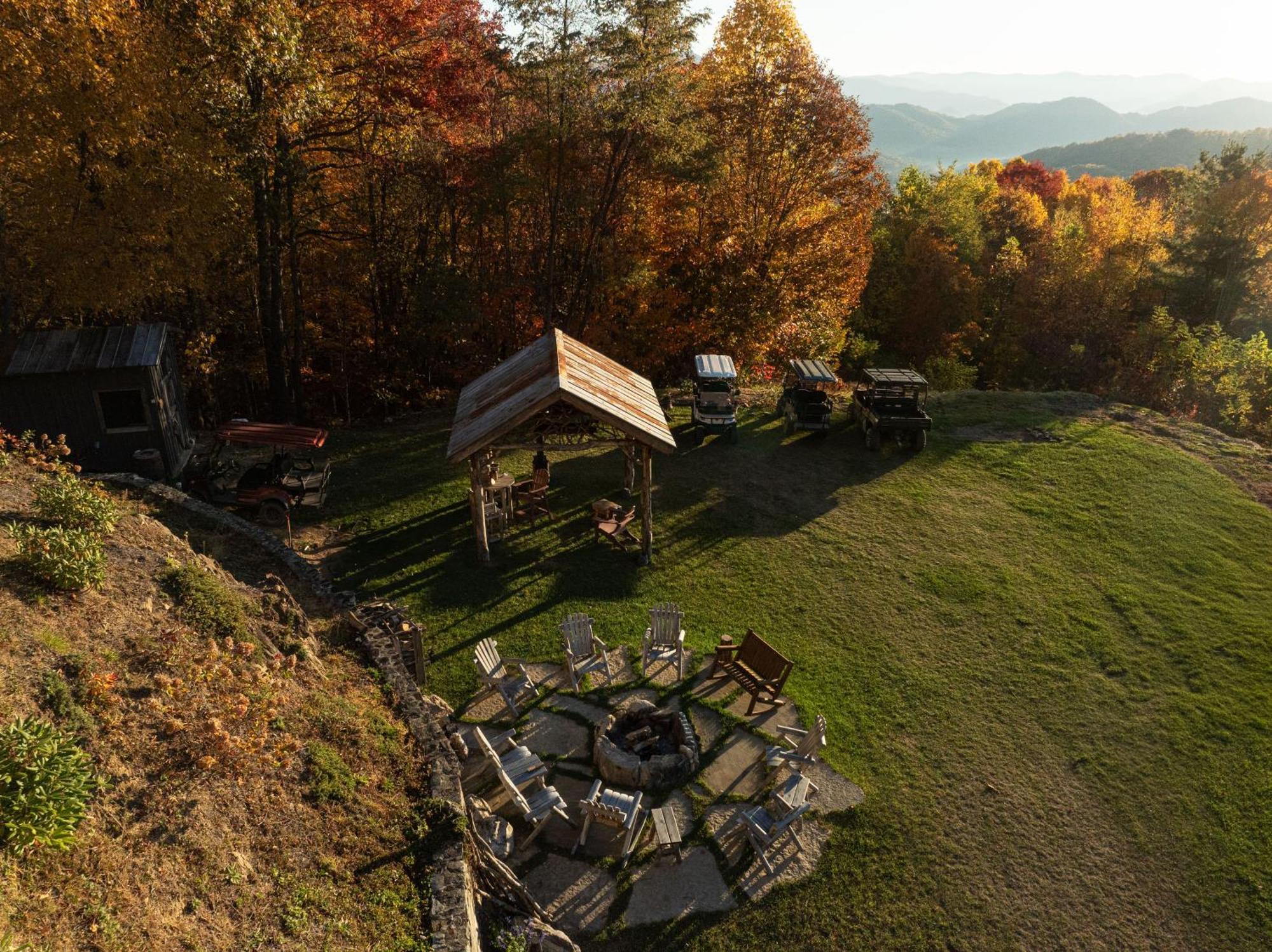 Elk & Embers Mountain Hideaway Ξενοδοχείο Waynesville Εξωτερικό φωτογραφία